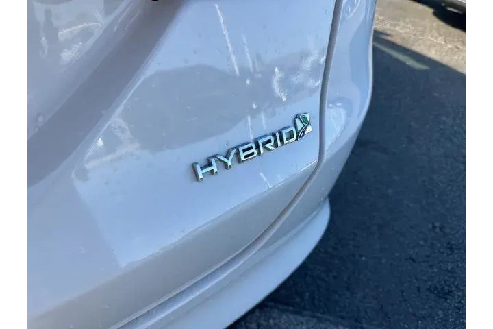 $15670 : Ford Fusion Hybrid 2018 S 4d image 9