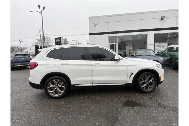$33943 : BMW X3 2022 AWD xDrive30i 4d image 7