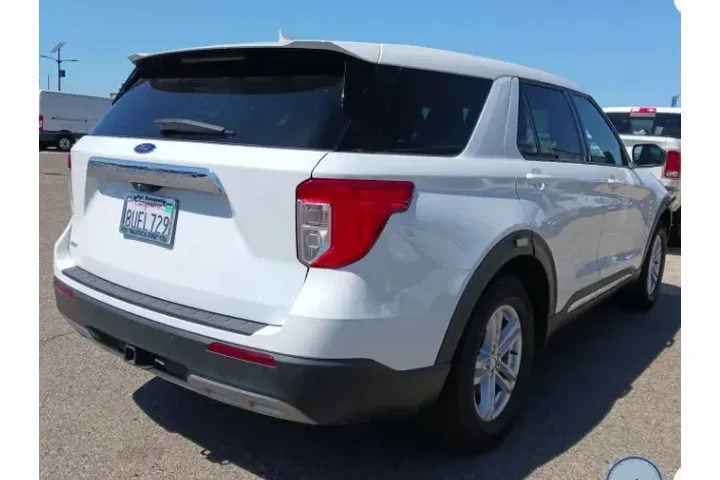 $25950 : Ford Explorer 2020 XLT 4dr S image 4