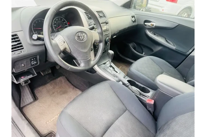 $7995 : 2009 Corolla S image 9