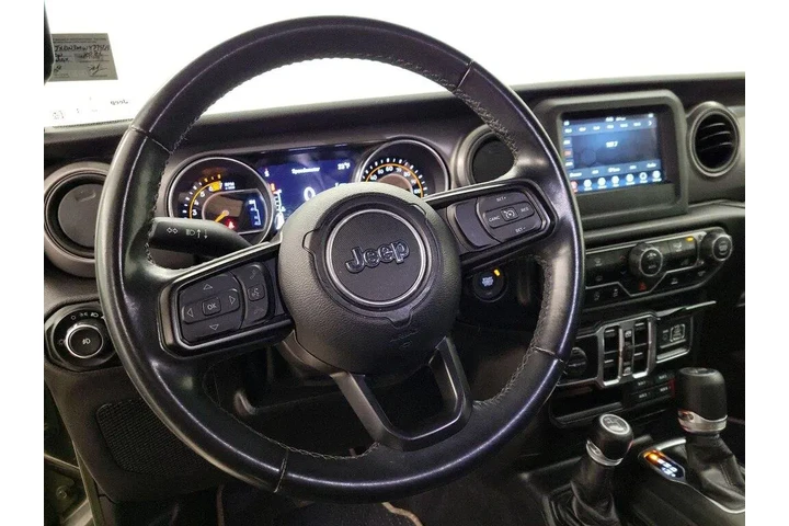 $25998 : Jeep Wrangler Unlimited 2021 image 10