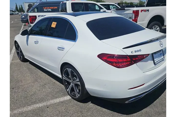 $36000 : Mercedes-Benz C-Class 2024 C image 6