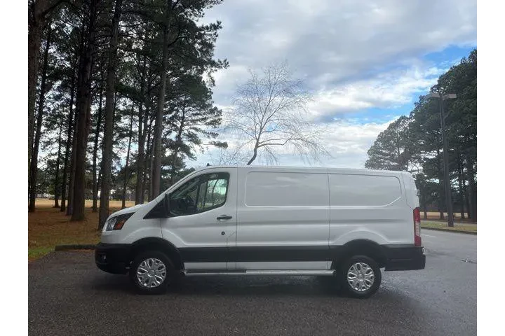 $32191 : Ford Transit 2024 250 3dr LW image 6