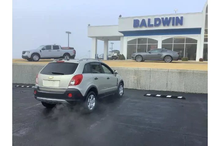 $12950 : Chevrolet Captiva Sport 2013 image 7