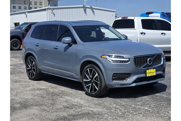 $36991 : Volvo XC90 2022 AWD T6 Momen image 2
