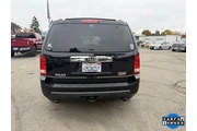 $8500 : Honda Pilot 2011 4x4 Touring thumbnail