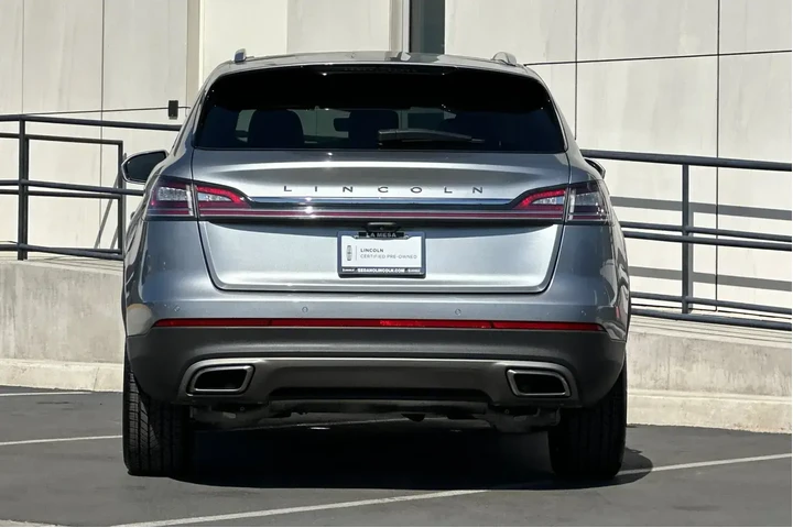 $30900 : Lincoln Nautilus 2021 Reserv image 4