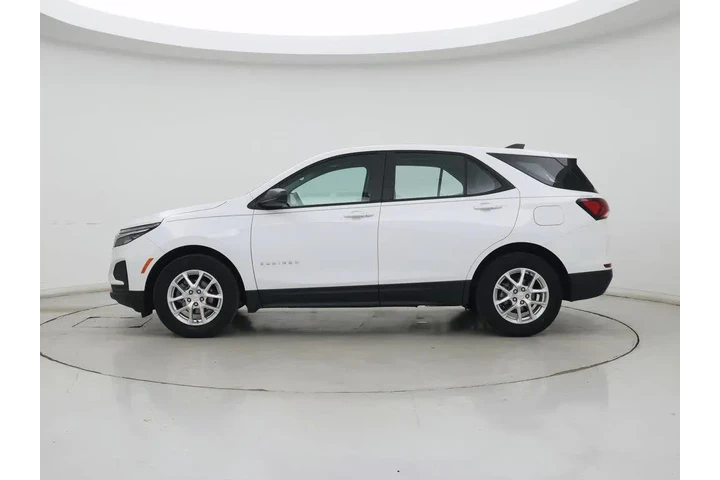 $22998 : Chevrolet Equinox 2024 LS 4d image 3