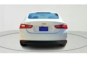 $22178 : Chevrolet Malibu 2025 LT 4dr thumbnail