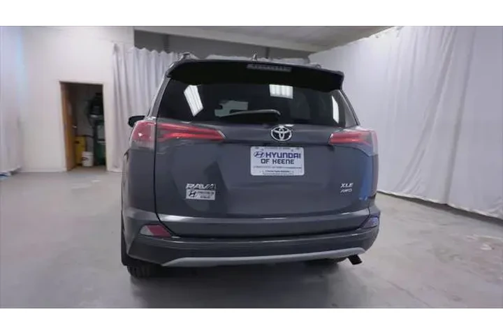 $21495 : Toyota RAV4 2018 AWD XLE 4dr image 7