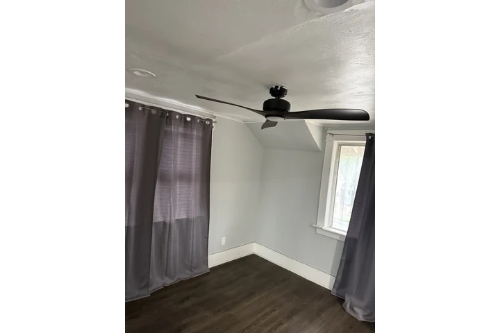 $900 : Recámara en renta image 5