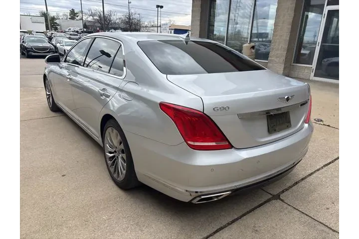 $22744 : Genesis G90 2018 3.3T Premiu image 3