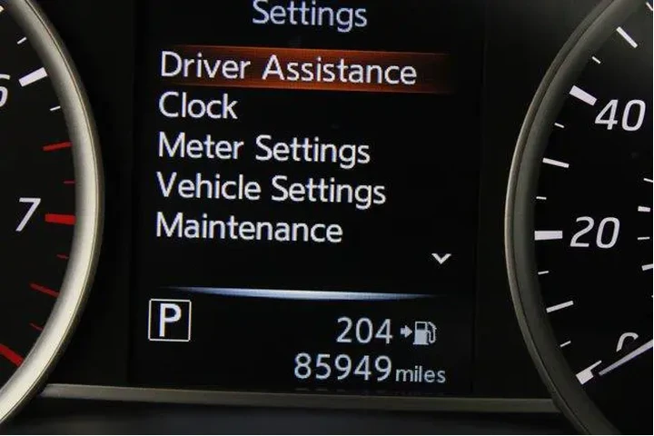 $11917 : Nissan Sentra 2018 S 4dr Sed image 9