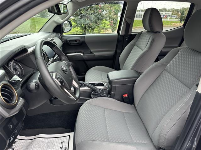 $37493 : PRE-OWNED 2022 TOYOTA TACOMA image 10