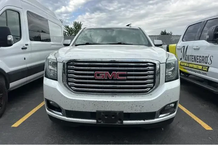 $24995 : GMC Yukon XL 2018 4x4 SLT 4d image 2