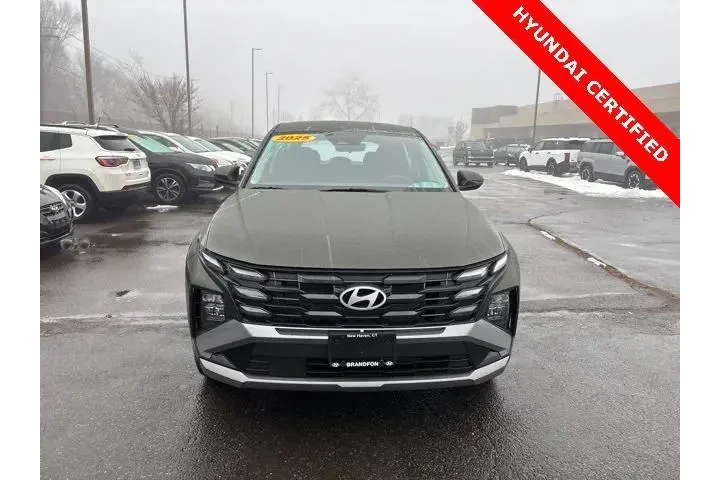 $25822 : Hyundai TUCSON 2025 AWD SE 4 image 2