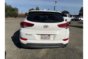 $12500 : Hyundai TUCSON 2018 SE 4dr S thumbnail