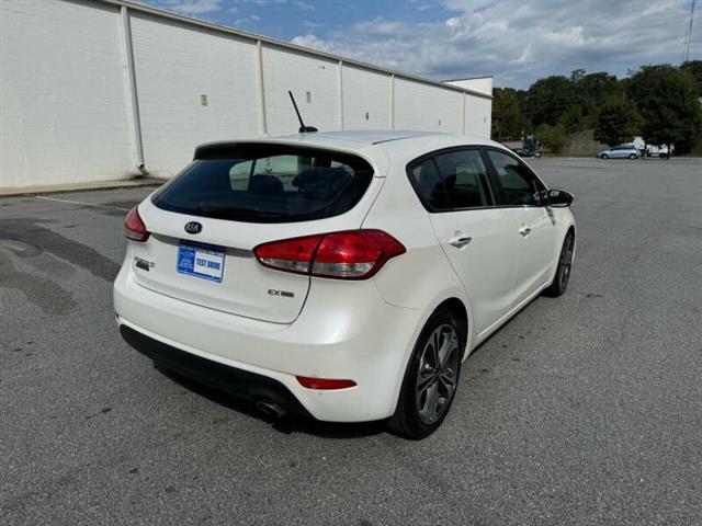 $13000 : 2016 Forte5 EX image 7