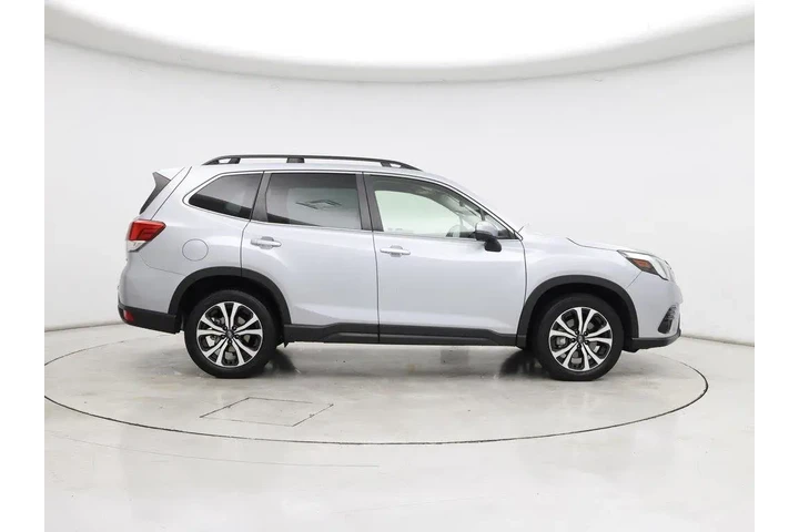 $30998 : Subaru Forester 2023 AWD Lim image 7