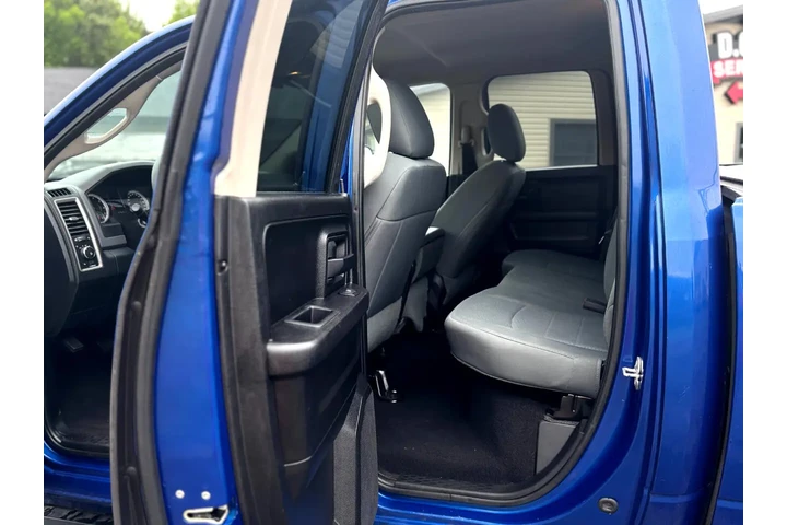 $21995 : 2015 RAM 1500 image 6