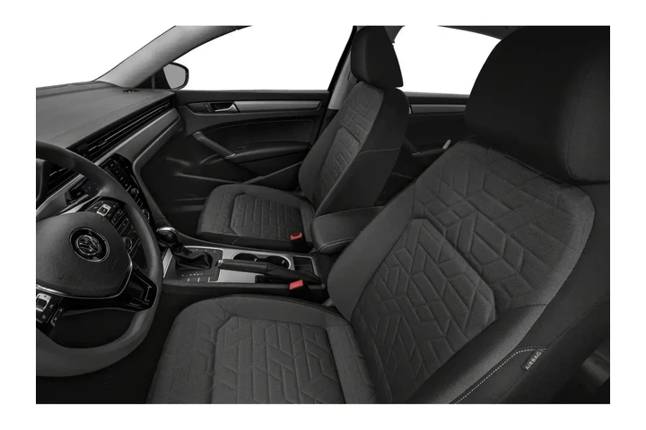 Volkswagen Passat 2021 S 4dr image 6