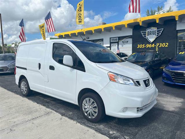 $12500 : 2017 Nissan NV image 1