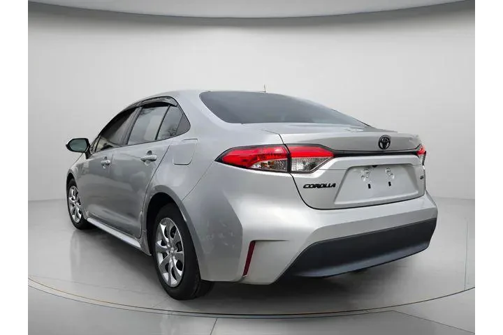 $19991 : Toyota Corolla 2024 LE 4dr S image 7