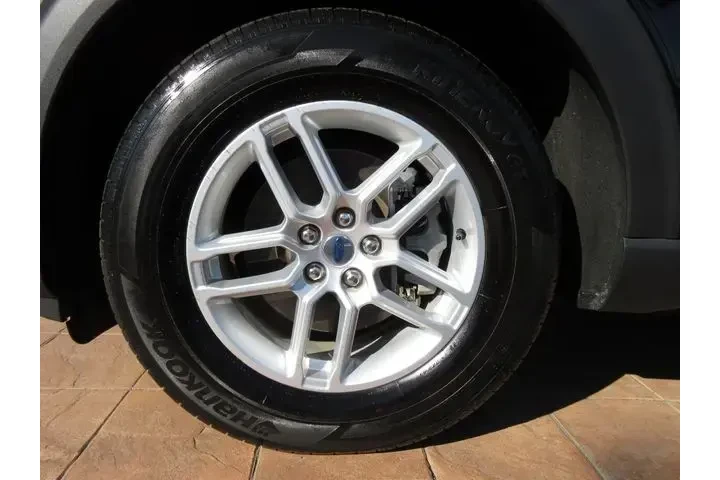 $36250 : Ford Explorer 2025 Active 4d image 8