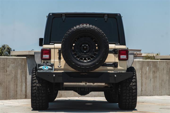 2018 Wrangler Unlimited Sport image 6