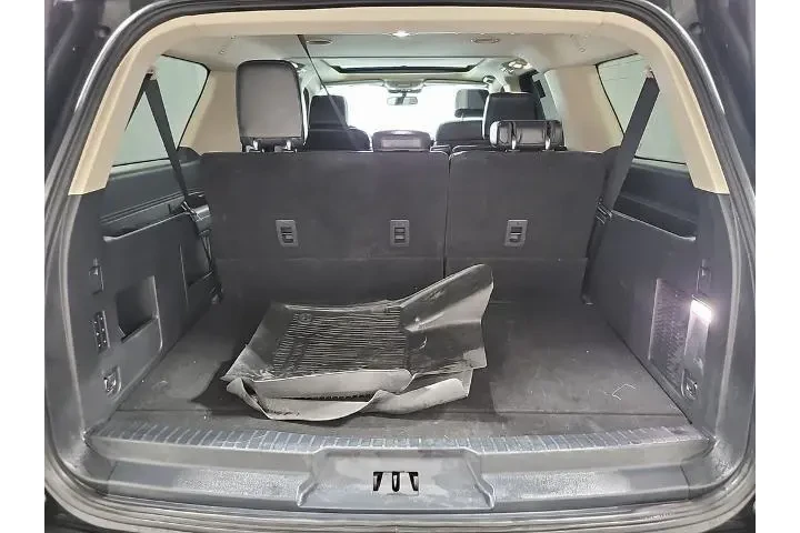 $30659 : Ford Expedition MAX 2022 4x2 image 7