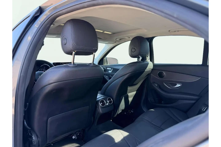 $18999 : 2019 Mercedes-Benz C-Class image 1