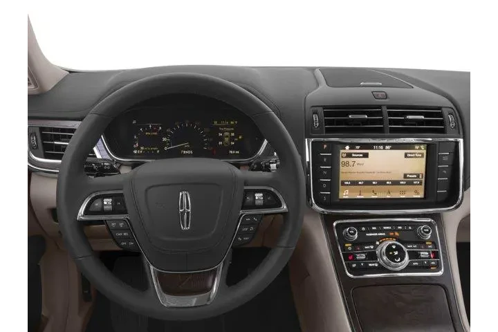 Lincoln Continental 2017 Res image 4