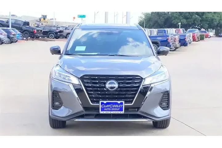 $20470 : Nissan Kicks 2023 SR 4dr Cro image 10