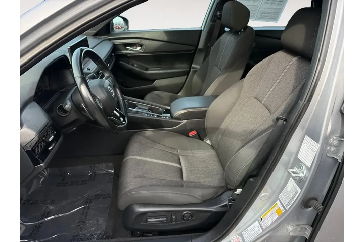 $25320 : Honda Accord Hybrid 2024 Spo image 10