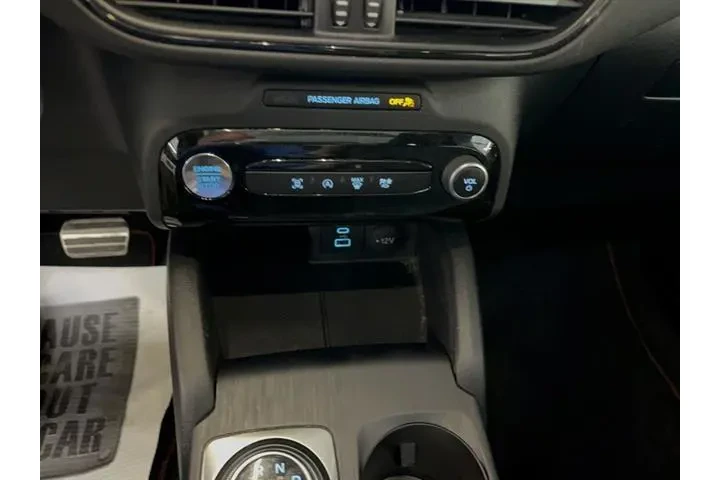 $27964 : Ford Escape 2023 AWD ST-Line image 8