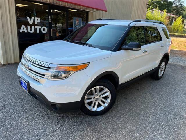 $9999 : 2015 Explorer XLT image 2