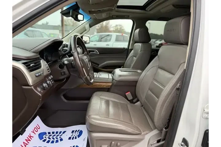 $32000 : GMC Yukon XL 2019 4x4 Denali image 2