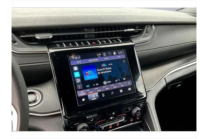 $29986 : Jeep Grand Cherokee 2024 4x4 image 6