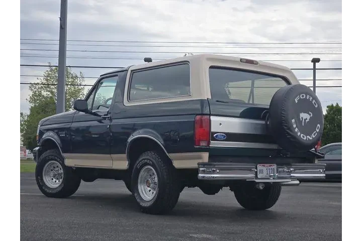 $36996 : Ford Bronco 1992 2dr XLT 4WD image 9