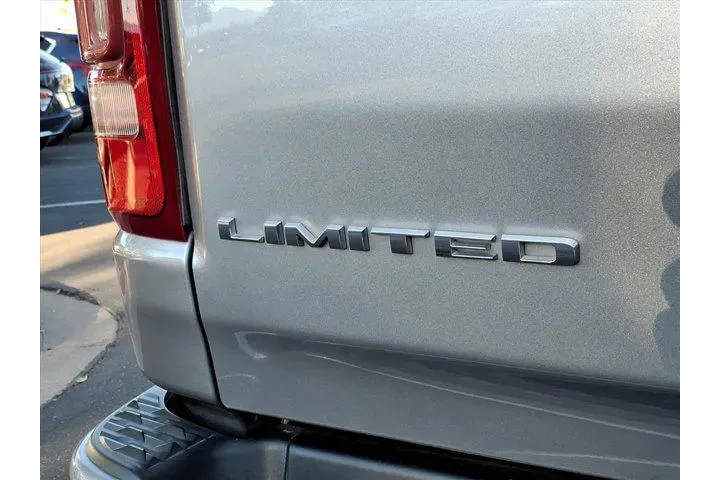 $39863 : Ram 1500 2020 4x4 Limited 4d image 10