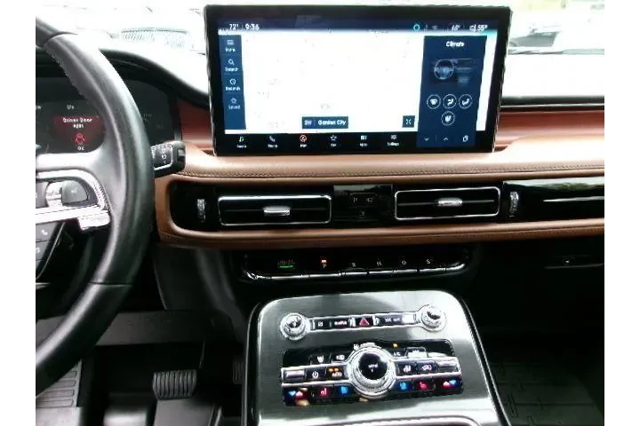 $34889 : Lincoln Nautilus 2022 AWD Re image 10