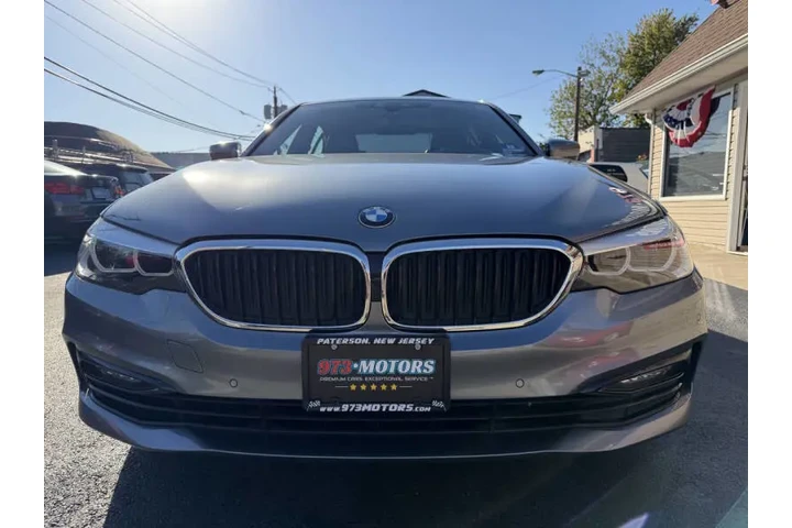 $16499 : 2018 BMW 5 Series 530i xDrive image 5