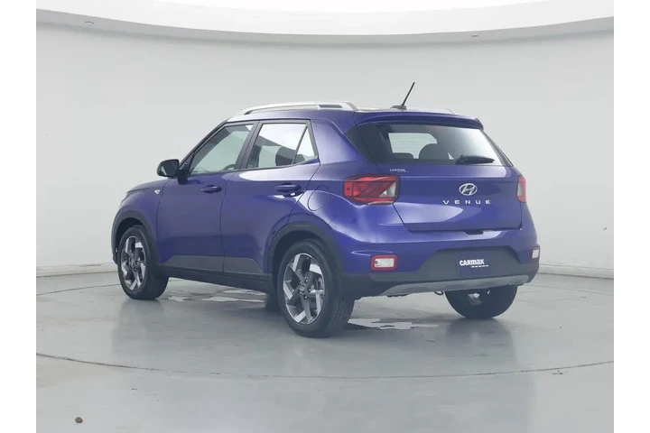 $21998 : Hyundai VENUE 2024 SEL 4dr C image 2