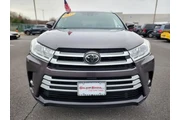 $24888 : Toyota Highlander 2017 AWD X thumbnail