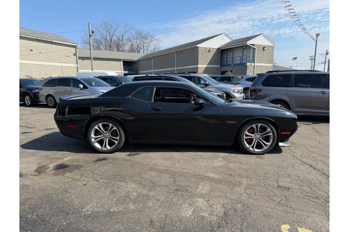$24987 : Dodge Challenger 2022 R/T 2d image 9