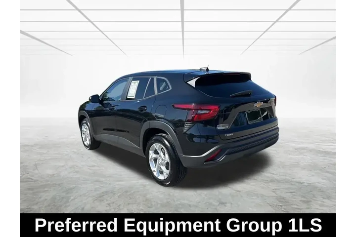 $20486 : Chevrolet Trax 2025 LS 4dr C image 7