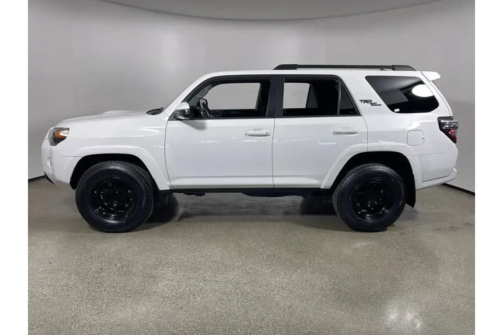 $35995 : Toyota 4Runner 2020 4x4 SR5 image 6