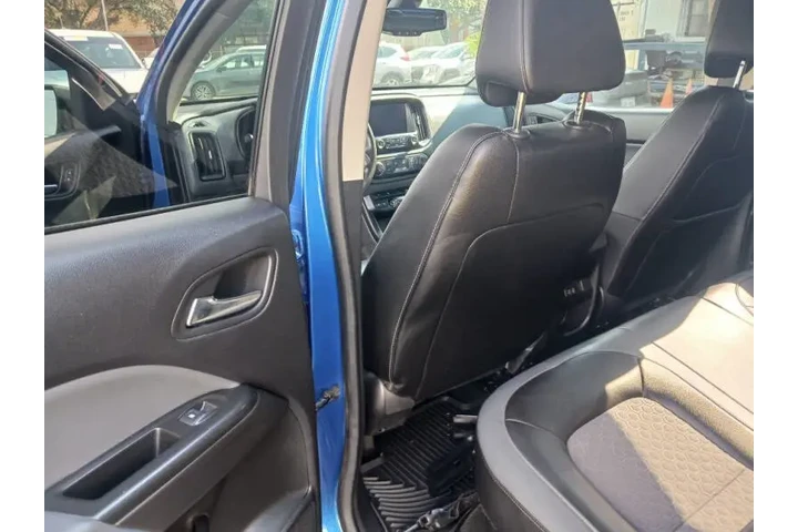 $23900 : 2018 Colorado Z71 image 7