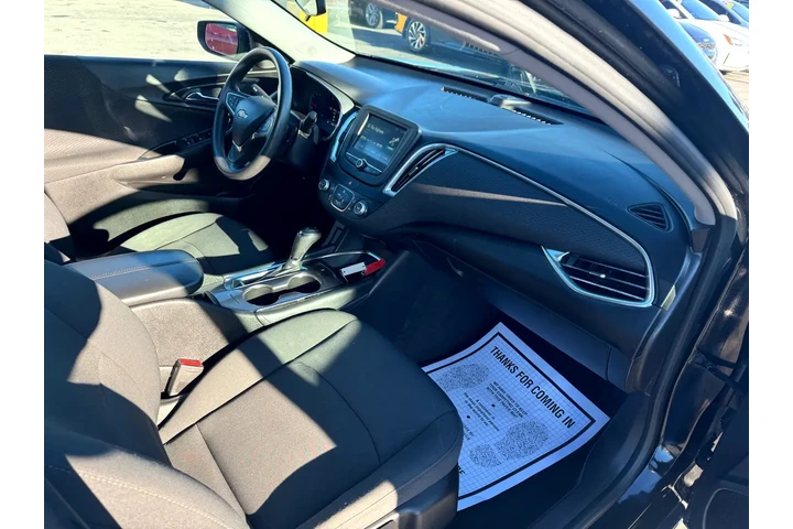 $14580 : 2017 Malibu 4dr Sdn LT w/1LT image 9