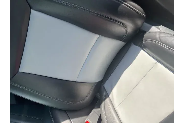 $29864 : Ford Explorer 2023 XLT 4dr S image 9